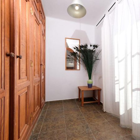 Casa Hibiscus - Shared Pool - Close To Seafront Promenade Punta Mujeres Exteriör bild
