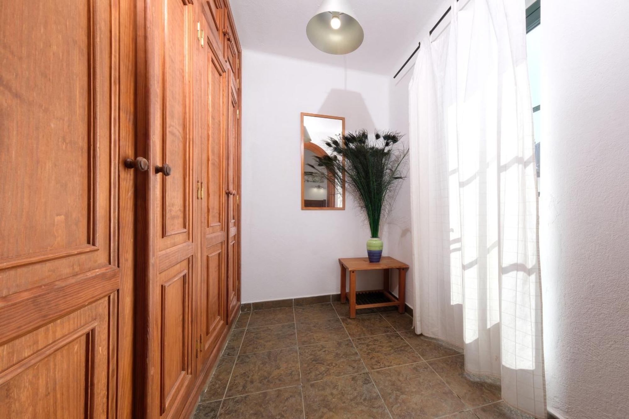 Casa Hibiscus - Shared Pool - Close To Seafront Promenade Punta Mujeres Exteriör bild