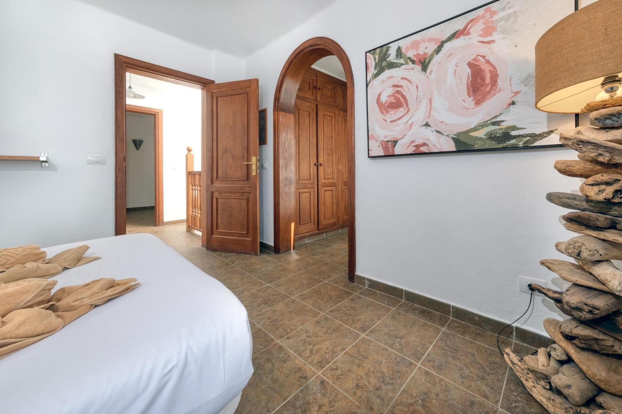 Casa Hibiscus - Shared Pool - Close To Seafront Promenade Punta Mujeres Exteriör bild