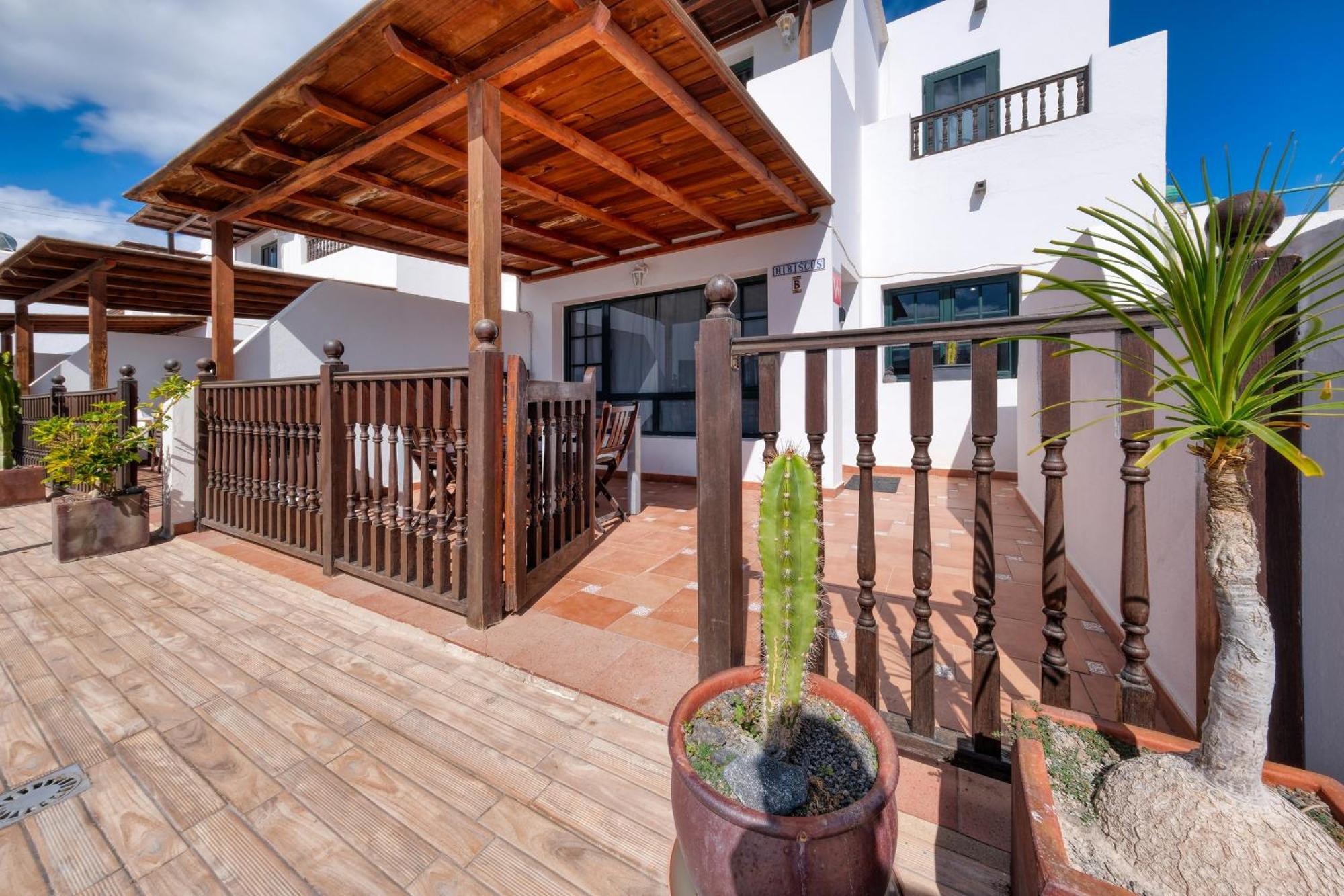 Casa Hibiscus - Shared Pool - Close To Seafront Promenade Punta Mujeres Exteriör bild