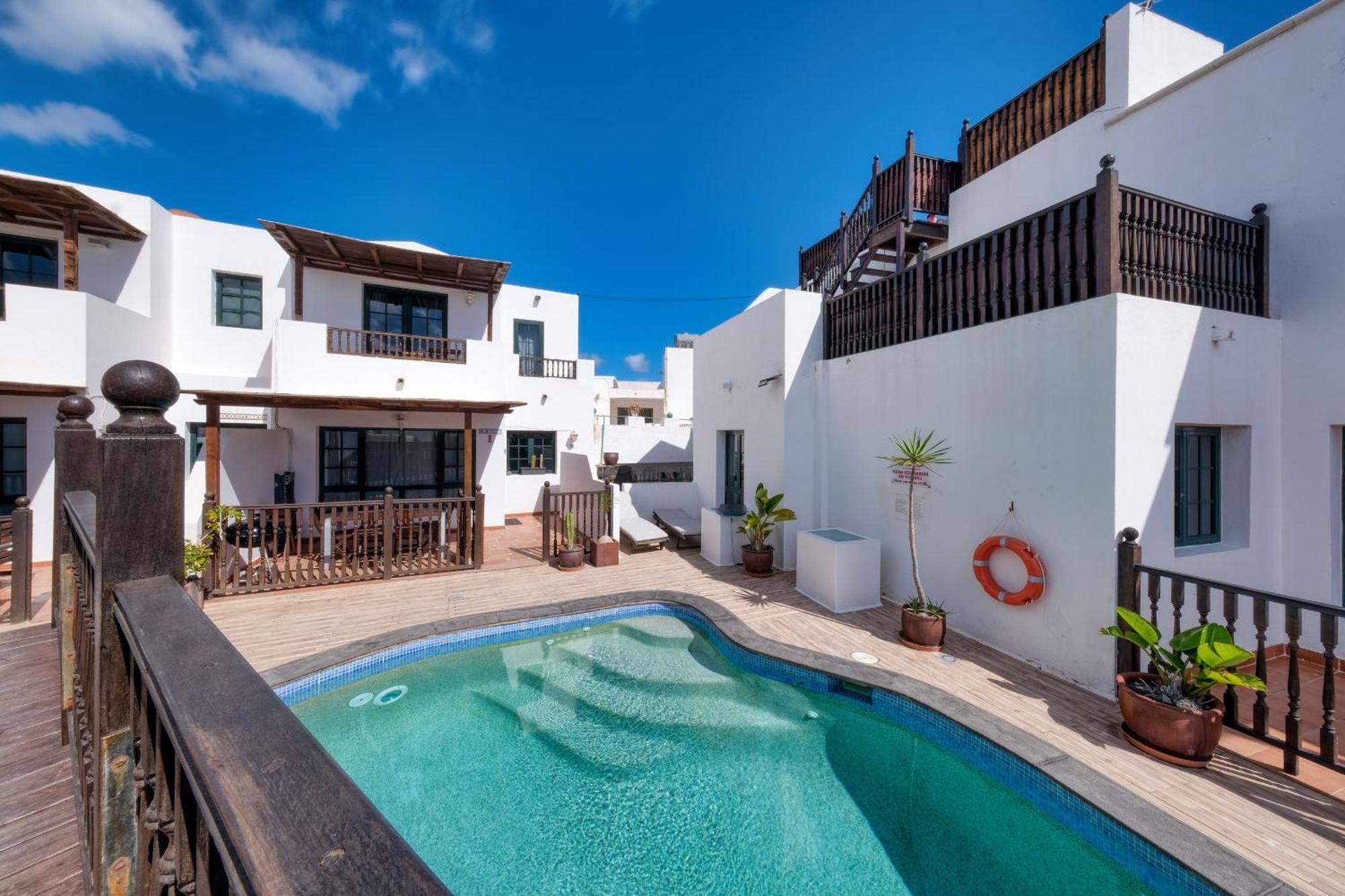 Casa Hibiscus - Shared Pool - Close To Seafront Promenade Punta Mujeres Exteriör bild